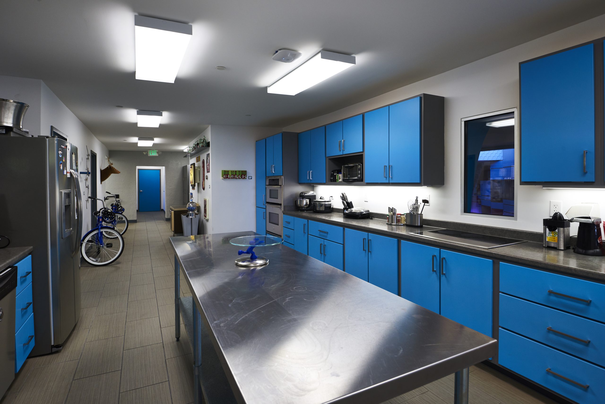 Photo of the Kinetic kitchen.